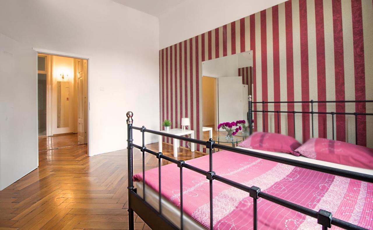Guesthouse Centar 2 萨格勒布 外观 照片