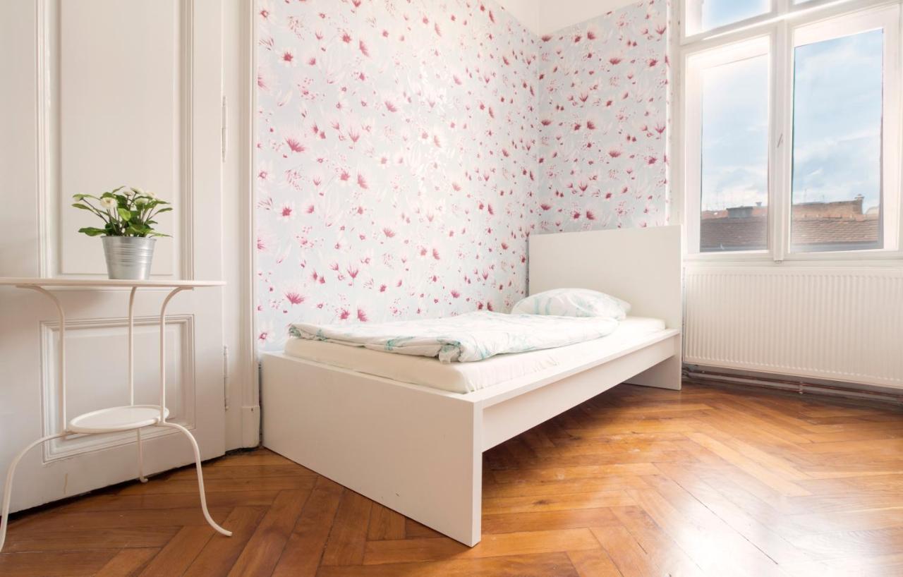 Guesthouse Centar 2 萨格勒布 外观 照片