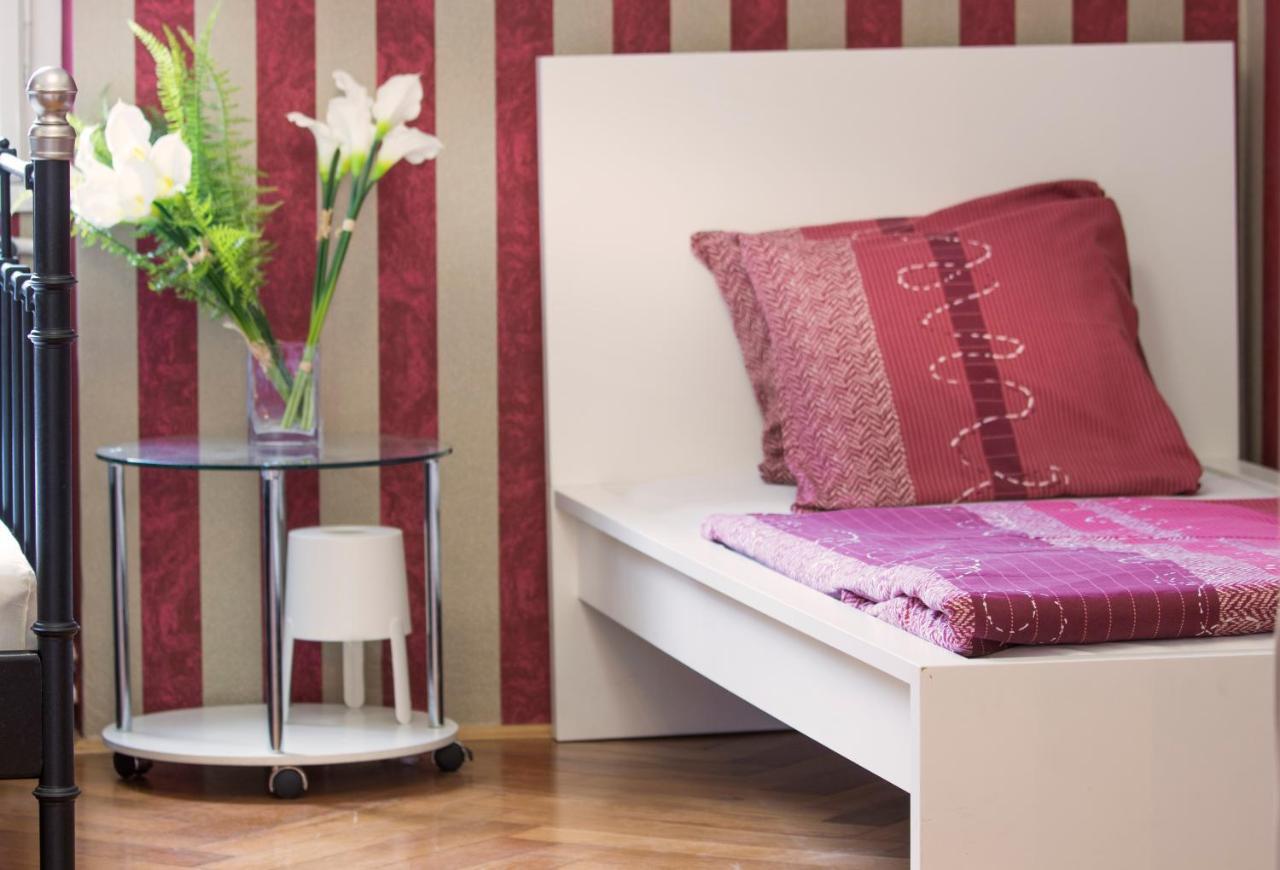 Guesthouse Centar 2 萨格勒布 外观 照片