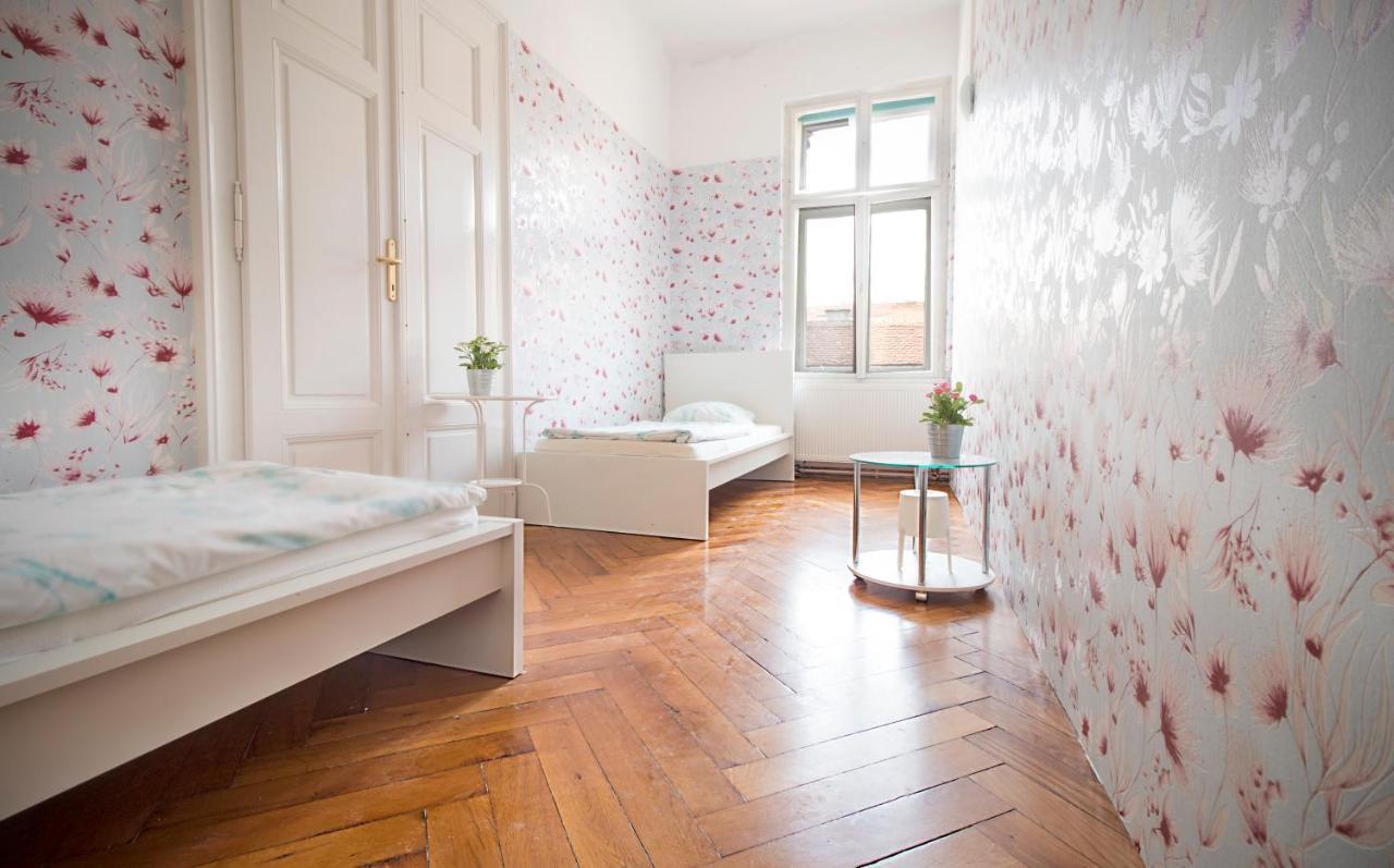 Guesthouse Centar 2 萨格勒布 外观 照片