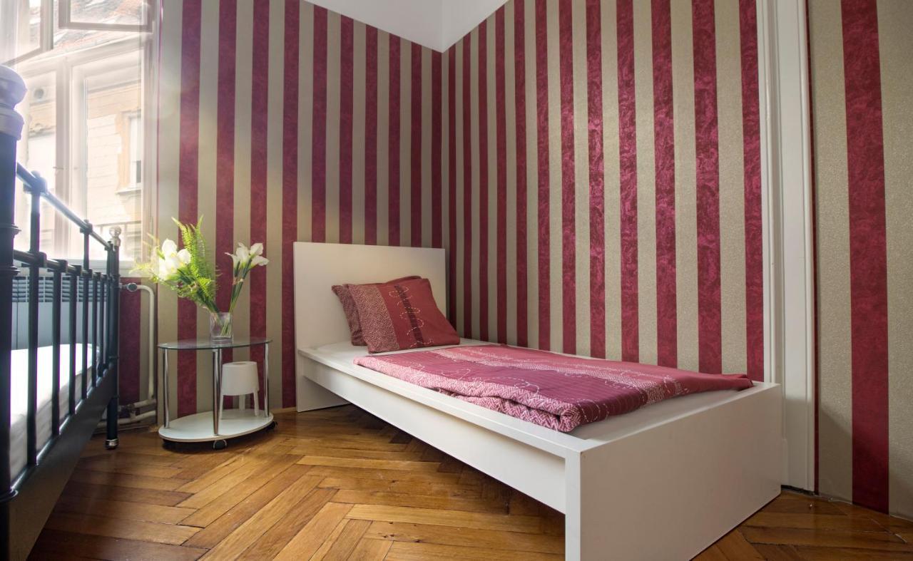 Guesthouse Centar 2 萨格勒布 外观 照片